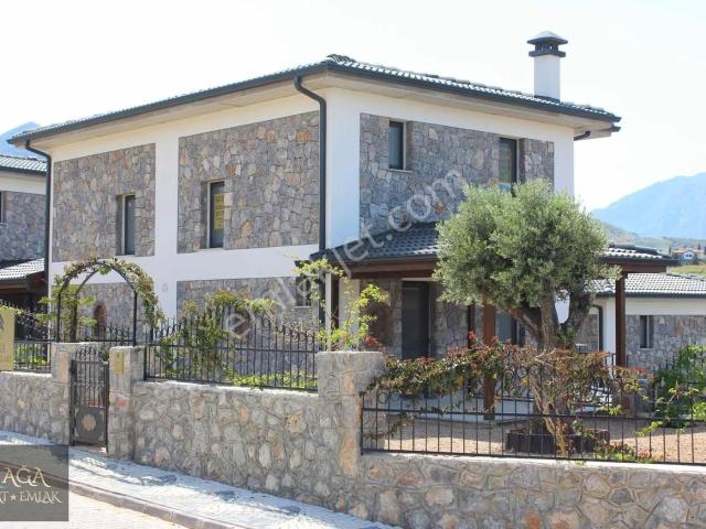 Datçada Taş Mimarili Ağa Konakları | Satılık Lüks Villa