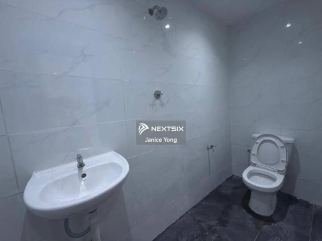 Datin halimah condo 3bedrooms for sale