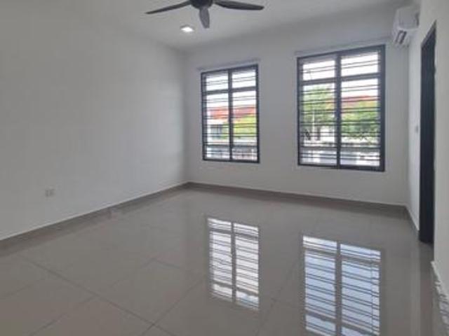 Dato Onn 2storey 3Bed 3bath