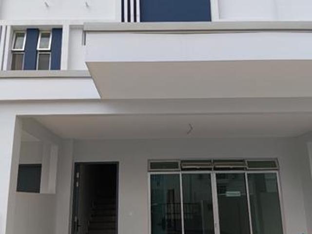 dato onn double storey for rent