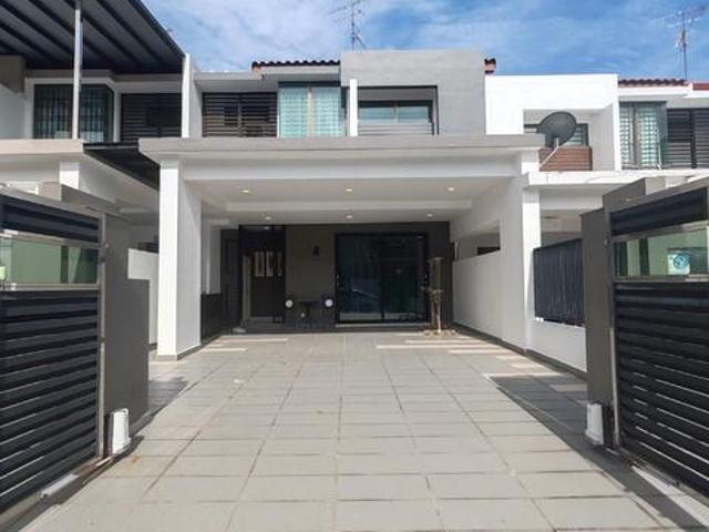 Dato Onn Double Storey Terrace House 4bed Renovated Johor Bahru