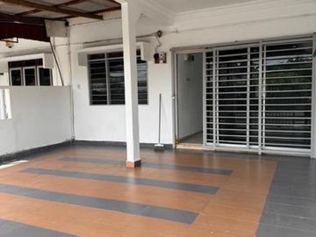 Dato DagangTerrace House 1 Storey for Sale at Taman Sentosa Klang