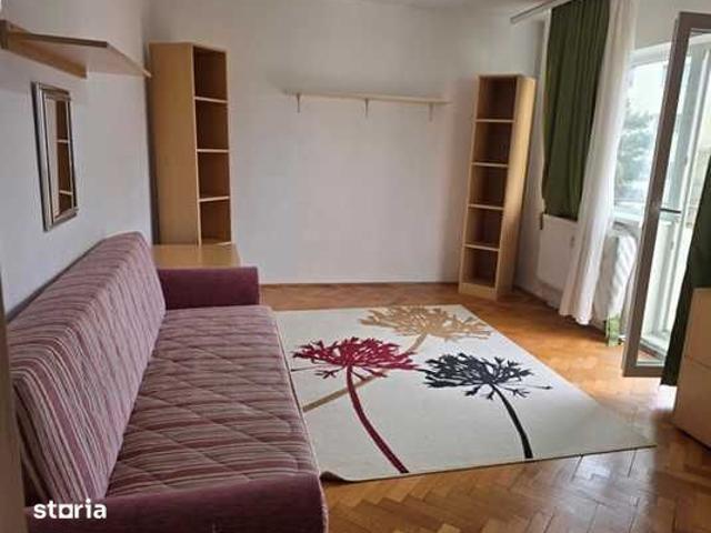 Dau in chirie ap 2 camere decomandat Zorilor str Lunii