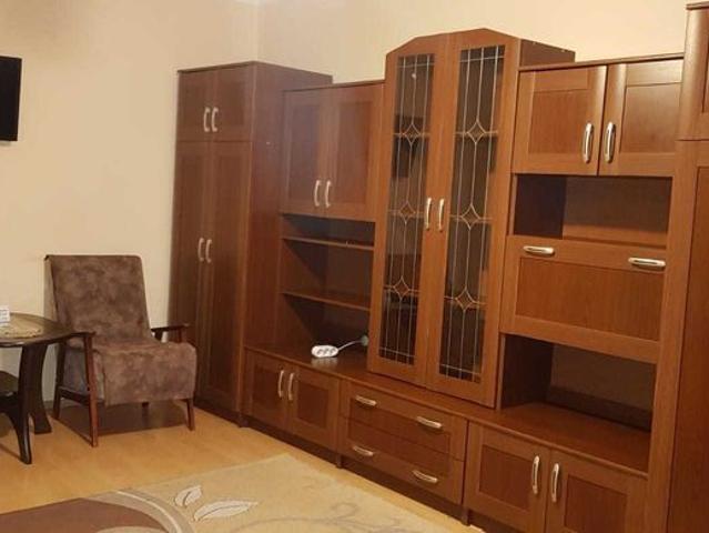 Dau in chirie ap 2 camere in Manastur