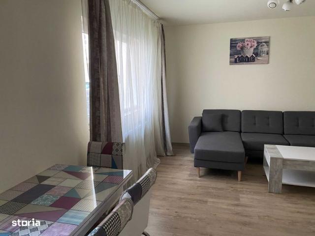 dau in chirie ap 2 camere zona VIVO