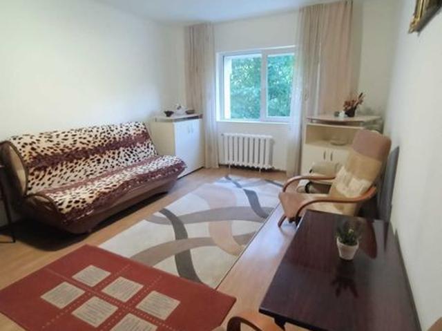 Dau in chirie APART 1 camera ultrafinisat, mobilat si utilat, Manastur