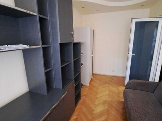 Dau in chirie apartament 3 camere Aluminei Oradea