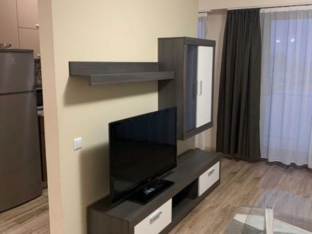 Dau in chirie apartament 2 camere 65mp cartier Nufarul Oradea