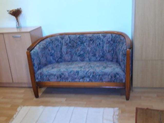 Dau in chirie apartament 2 camere!