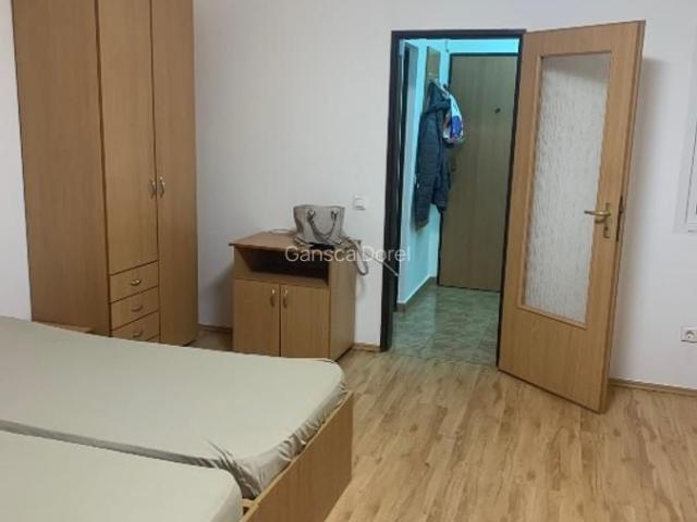 Dau în chirie s o cu o cameră 25 mp pe Teodor Mihali