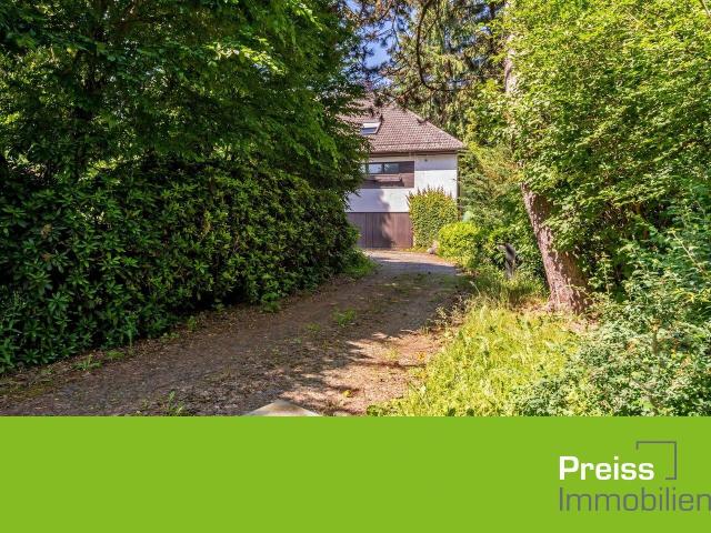 Dauchingen: Repräsentative Villa im Grünen mit großem Grundstück