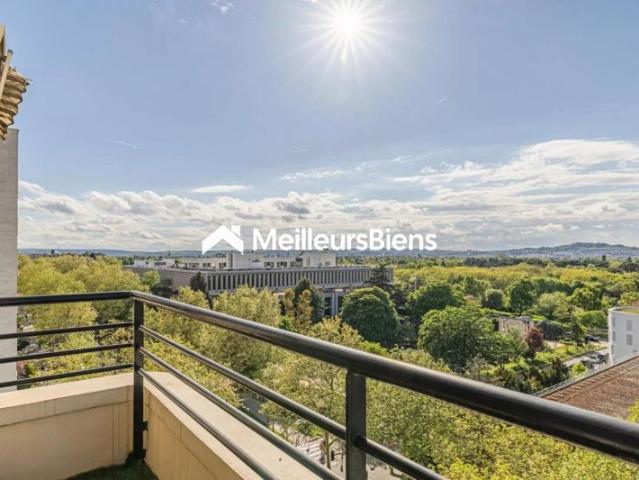 Dauphine / Victor Hugo Magnifique appartement avec vue incroyable, entièrement rénové