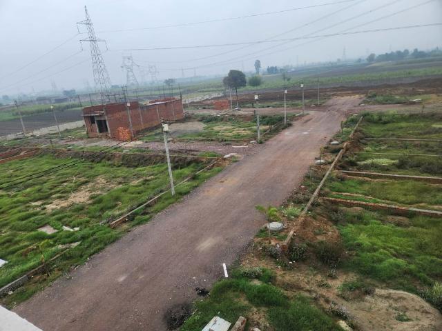 Daurala, Meerut North 134 Sq.Yd. Plot in Daurala Meerut Listing ID: #10272