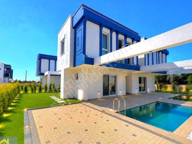 Davutlarda Özel Havuzlu Ful Eşyalı Sıfır Villa