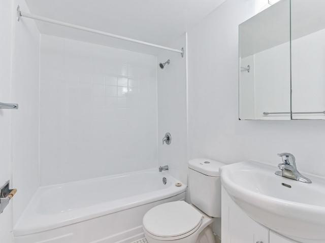 Davisville Tower 1 Bedroom Apartment for Rent at 445 Eglinton Ave E, Toronto, ON M4P 1N1 Davisville Village