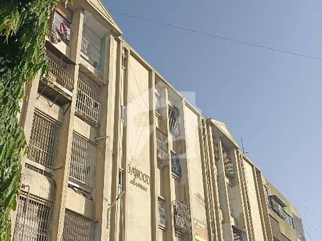 Dawood Avenue Road Facing Near KFC Vip Block 7 Gulshan E Iqbal