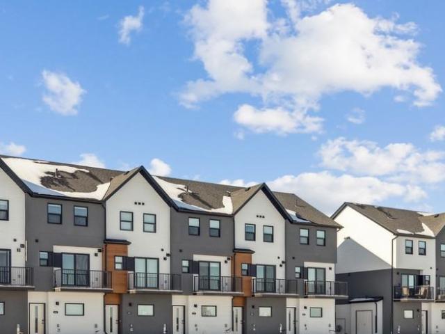 Dawson Landing Pointe 3 Bedroom Home for Rent at 40 Dawson Wharf Mount, Chestermere, AB T1X 2S5