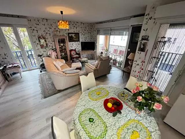 Dax 40100 Achat / Vente appartement 3 pièces t3 au dernier étage balcon