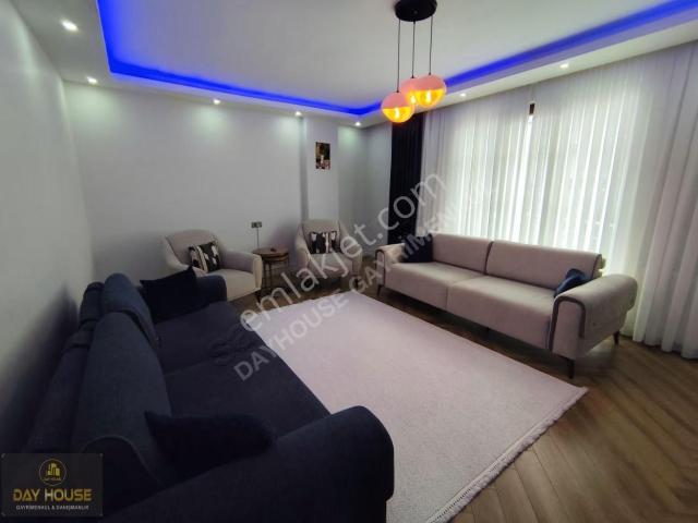 Day House'den İç Mimar Tarafından Tasarlanmış 3+1 Daire