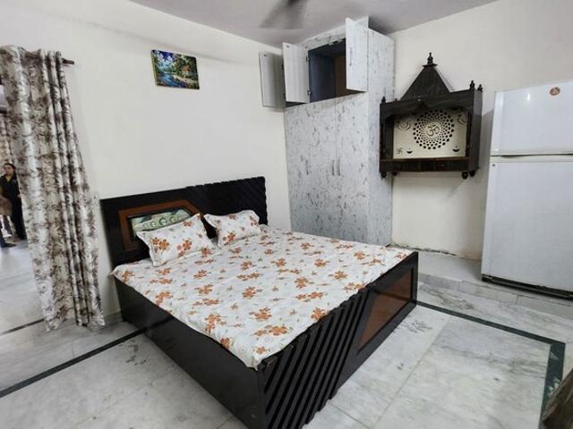Dayanand Colony, Lajpat Nagar 2 Bedroom 900 Sq. Ft. Builder Floor in Dayanand Colony Delhi Listing ID: #10274