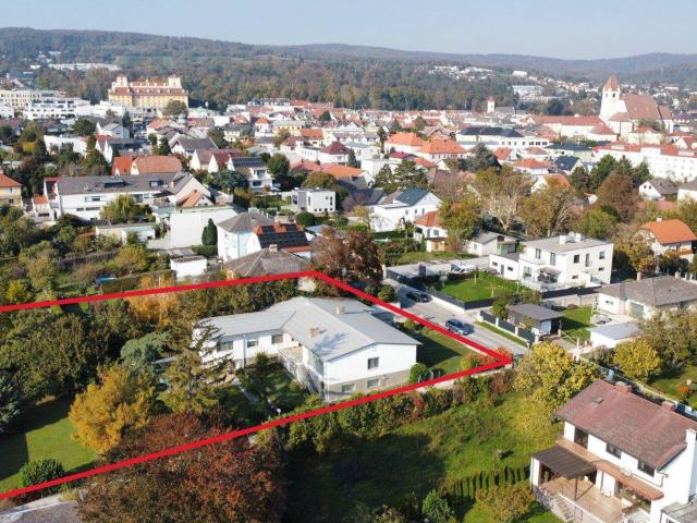 PREISREDUKTION! | Bau Grundstück in traumhafter Lage mit einzigartigem Bungalow zu verkaufen!