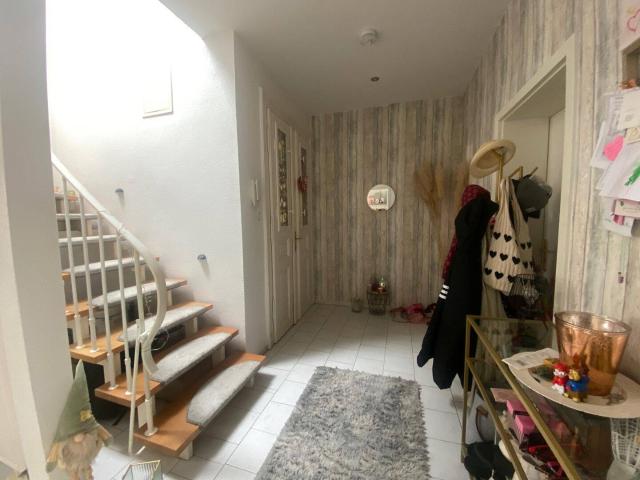DG Maissonette * 4 Zimmer * Dachloggia * 2 Bäder * Parkett