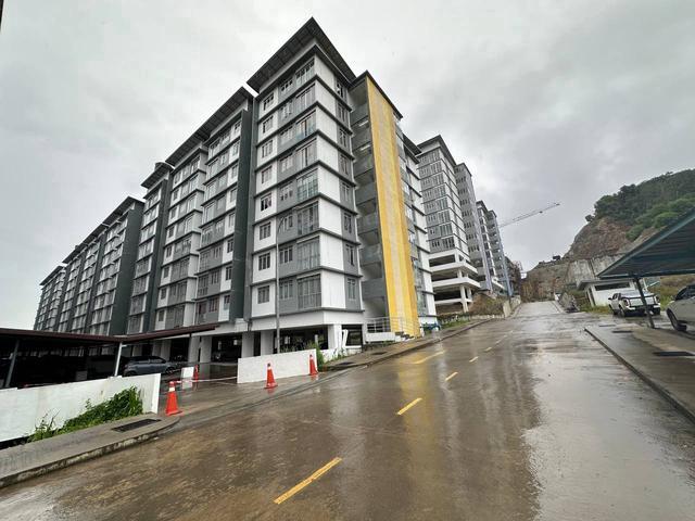 DGayang Heights Corner Condo Sulaman