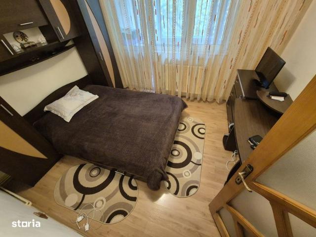 De vânzare apartament 2 camere – Târgu Jiu, intersecția cu 23 August