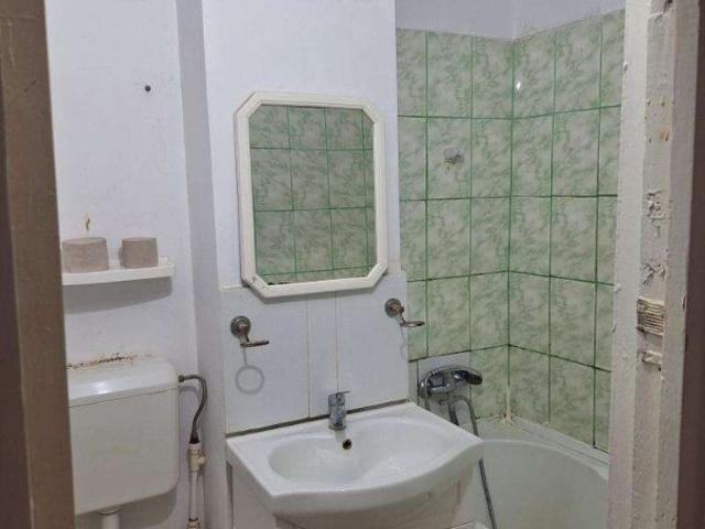 De vânzare apartament 2 camere zona Hipodrom