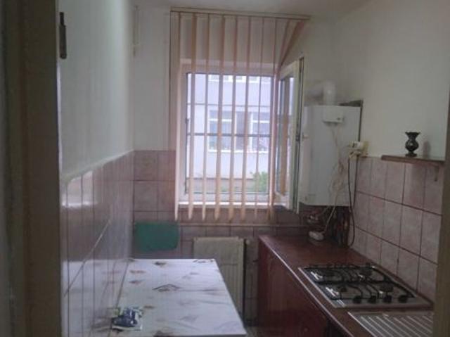 De vanzare, apartament cu 2 camere, oras Breaza Ph. 45.000 negociabil
