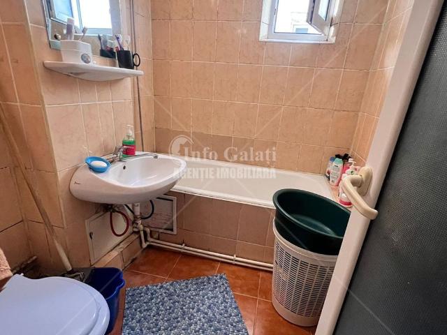 DE VANZARE | Apartament cu 2 camere | Micro 21 |