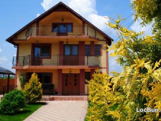 DE VANZARE VILA NOUA ZONA LINISTITA OCAZIE RARA !