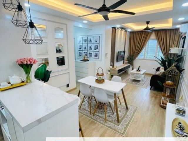 De Cendana Apartment