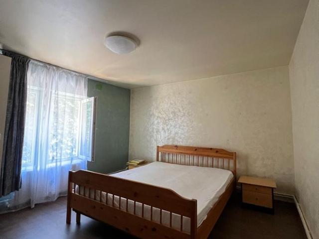 De închiriat | 3 camere | Piața Unirii | 2 dormitoare | 600 €/lună