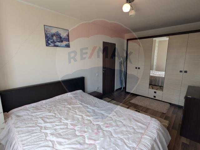 de închiriat 2 camere, 48mp + balcon, etaj 2, teilor, floresti