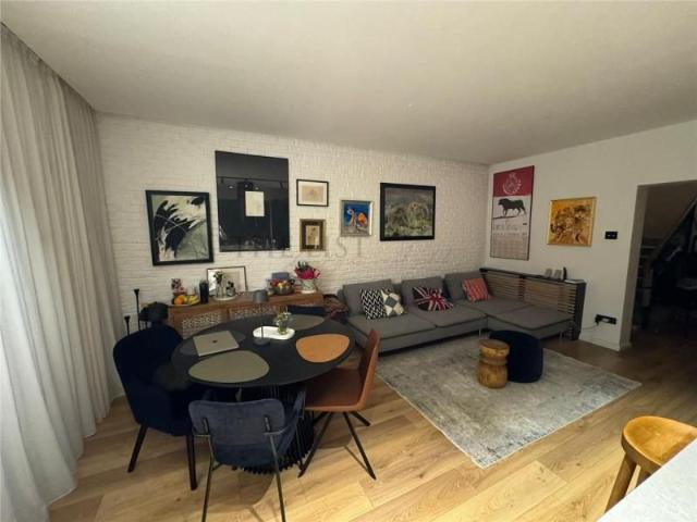 De inchiriat | Casa cu 4 camere | Aviatiei