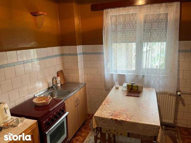 De inchiriat ap. 2 camere Rogerius