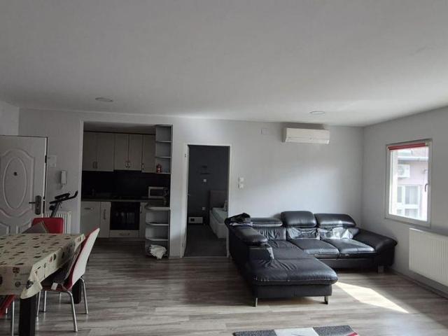 De inchiriat ap. 4 camere modern Ultracentral