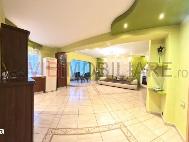 De inchiriat, apartament 4 camere Brasov, zona Scriitorilor