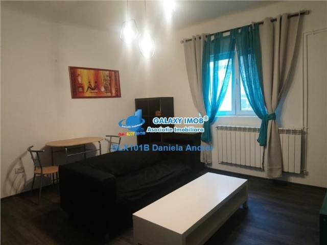 De inchiriat Apartament 2 camere 500 euro Piata Unirii casa,curte