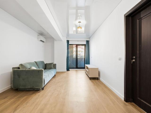 de inchiriat apartament 2 camere 65 m.p. adamant towers 0% comision