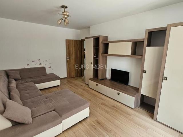 De inchiriat apartament 2 camere, Tg. Mures, Bloc nou, Maurer