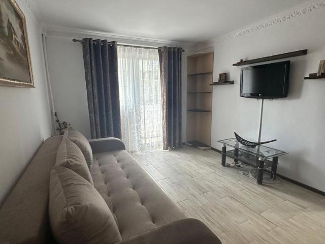 De inchiriat apartament 2 camere zona Lujerului LUX