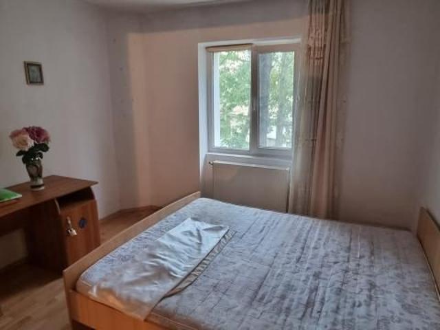 De inchiriat!Apartament 2 camere zona Unirii