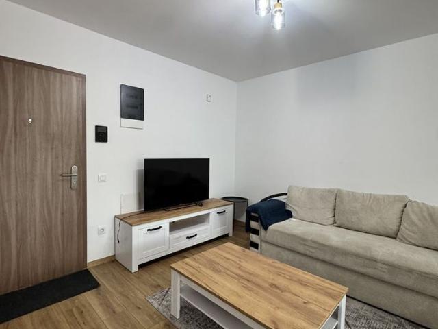De închiriat apartament 2 camere Casa Nobel