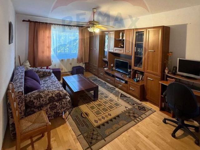 DE INCHIRIAT Apartament 2 camere cu garaj zona Europa