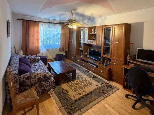 DE INCHIRIAT Apartament 2 camere cu garaj zona Europa