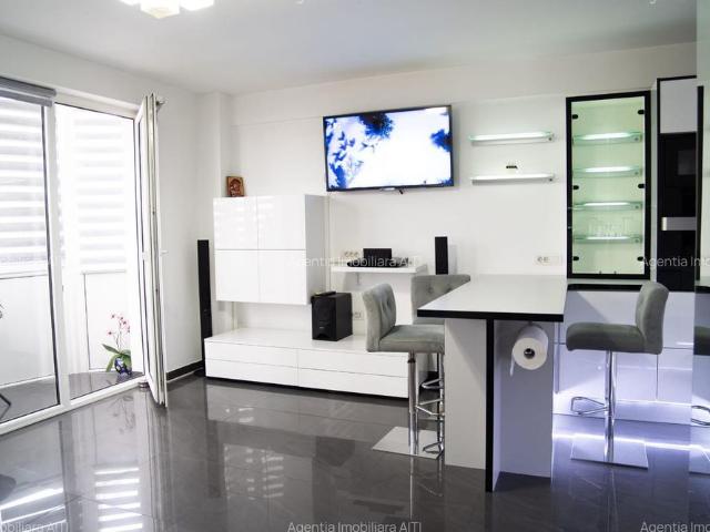 De Inchiriat Apartament 2 camere decomandat Obcini