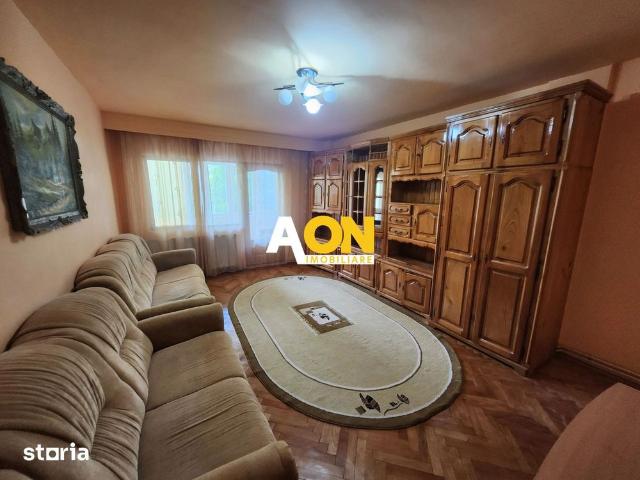 De inchiriat apartament 2 camere, etaj intermediar, zona Sub Stadion