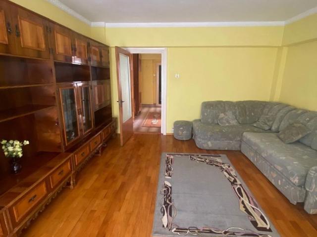 De închiriat – apartament 2 camere, Giurgiu zona centrală